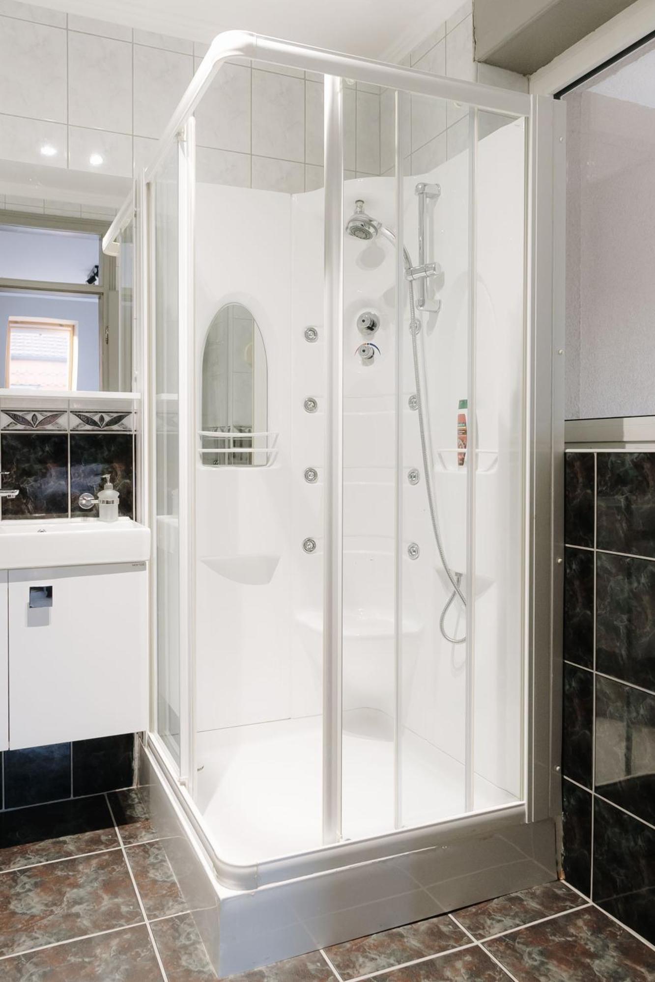Nobel Apartmani Brcko Ngoại thất bức ảnh