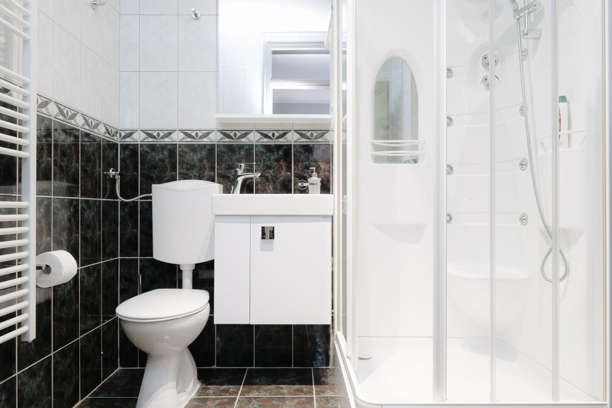 Nobel Apartmani Brcko Ngoại thất bức ảnh
